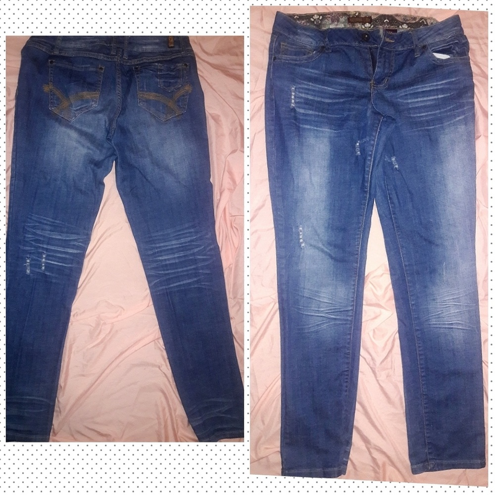 Jeans - Picture 4 of 7